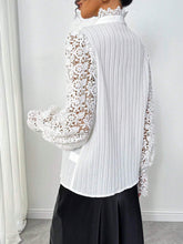 Privé Women Elegant Solid Color Lace Patchwork Stand Collar Lantern Sleeve Shirt, Autumn